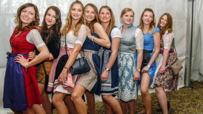 Bild: chl
Beim „Kreis-Kirwa-Warm-up“ war die Stimmung bestens.