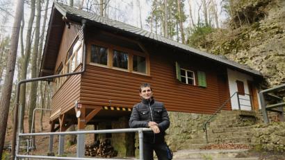 Bild: ge
John Engelhard freut sich schon auf die ersten Gäste: Die Osterhöhle öffnet am Karfreitag für die Saison 2019 unter neuer Führung.