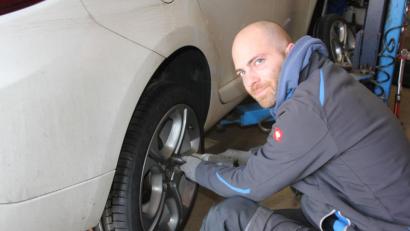 Bild: kro
Auf was man beim Wechsel auf die Sommerräder achten sollte, verrät der Fachmann.