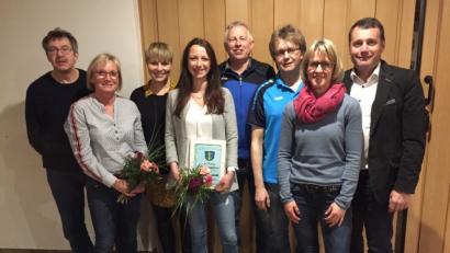 Bild: Sebastian Scholz
Zwei Jahre amtiert der neue Vorstand der Abteilung Volleyball des TuS Schnaittenbach (von links): TuS-Vorsitzender Gerald Dagner, Birgit Hiltl, Jenny Falk, Katharina Kohl, Abteilungsleiter Günter Dobmeier, TuS-Jugendleiter Franz Schumann, Andrea Kausler und Zweiter Bürgermeister Uwe Bergmann.