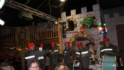 Bild: exb
Tosenden Applaus gibt es beim Starkbierfest für den Auftritt der „Alt-Altfalterer Feierwehrkapelln“