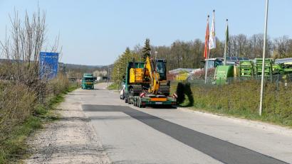 Bild: Hösamer
Knapp eine Million Euro will die Stadt in diesem Jahr im Gewerbegebiet Am Kalvarienberg ausgeben, unter anderem für die Aufweitung der Zufahrt.