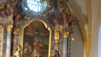 Bild: gut
Zur Eröffnung der ökumenischen Christustage am Altar von St. Laurentius (von links): Pfarrer Hans Zeltsperger, Dekan Karlhermann Schötz,, Dekan Elmar Spöttle und Pfarrer Matthias Ahnert.
