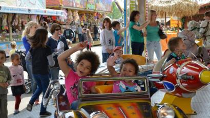 Archivbild: puh
Beim Frühlingsfest haben viele Besucher ihren Spaß.