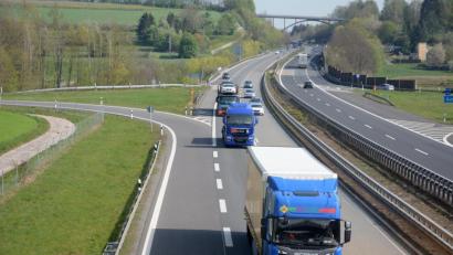 Bild: Gabi Schönberger
Autobahn A93 bei Altenstadt/WN.