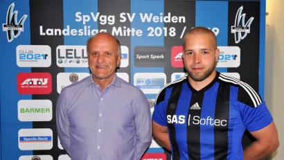 Bild: exb
Michael Heisig (rechts) spielt künftig für die SpVgg SV Weiden.