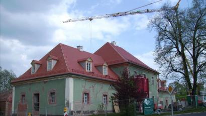 Bild: bjp
Zufrieden äußert sich Bürgermeisterin Carmen Pepiuk über den Baufortschritt im früheren "Memory". Am 19. Mai sollen die Bürger Gelegenheit zu einem Blick "hinter die Kulissen" erhalten.