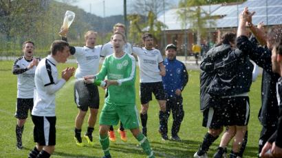 Bild: ref
Upo-Keeper Johannes Ritter (Mitte) mag's spritzig.