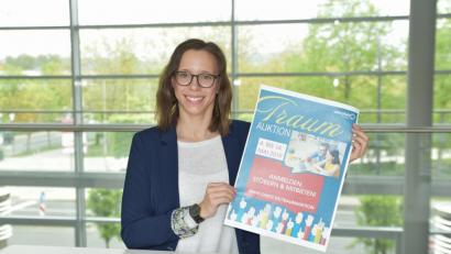 Bild: Tobias Schwarzmeier
Projektleiterin Dominique Held gibt den Startschuss zur Schnäppchenjagd.