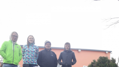 Bild: lrh
Beim Sportheim wurde eine Pause eingelegt.