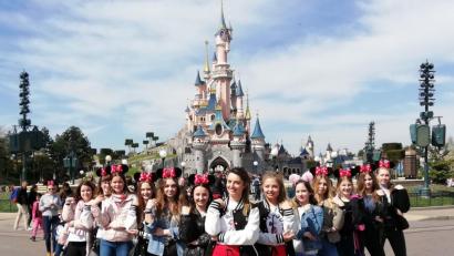 Bild: exb
Den Aufenthalt in Frankreich nutzten die „Girlstyle Dancers“ auch für Tanz-Videos vor toller Kulisse.
