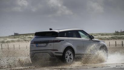 Bild: Land Rover
Die zweite Generation des Range Rover Evoque nimmt Designmerkmale des Velar auf.