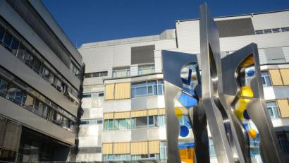 Bild: Gabi Schönberger
Hinter der Fassade der Kliniken AG brodelt es. Nun prescht Landrat Andreas Meier mit neuen Vorschlägen vor.