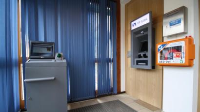 Bild: bjp
In der Bankfiliale in Trabitz stehen nach dem Einbruch im Januar 2019 nun wieder alle Geräte.