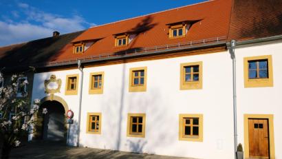 Bild: do
Das Speinsharter "Haus der Dorfkultur" lädt künftig zur gesellschaftlichen und kulturellen Begegnung ein.