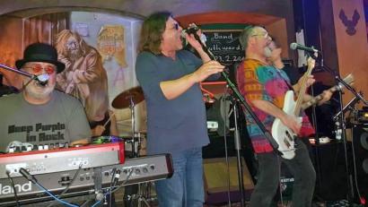 Bild: lst
Die deutsch-amerikanische Band „Southwards“ gastiert am Samstag, 11. Mai, um 19.30 Uhr zum zweiten Mal im „349er“ in Luhe. Bild: lst
