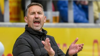 Bild: Armin Weigel
Achim Beierlorzer. Foto: Armin Weigel/Archivbild