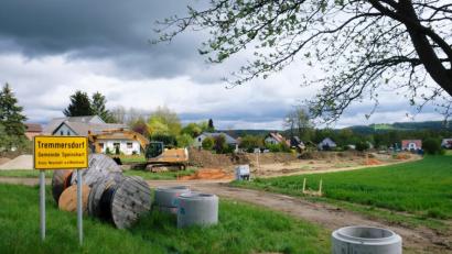 Bild: do
Zu den Großinvestitionen der Gemeinde Speinshart gehört derzeit die Erschließung des Baugebietes "Maifurt" in Tremmersdorf. Im Haushalt sind dafür 900.000 Euro veranschlagt.