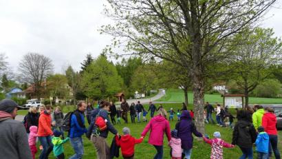 Bild: njn
Viel Spaß hatten Kinder und Eltern beim Familiennachmittag im Steinwald.