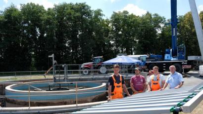 Bild: do
Die Sanierung des Belebungsbeckens der Kläranlage in Tremmersdorf war kostengünstiger als kalkuliert. Die Erhöhung der Kanalgebühren ab 1. Januar 2019 blieb deshalb im bescheidenen Rahmen