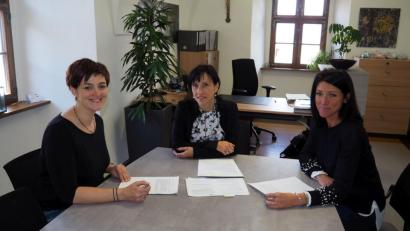 Bild: Markt Parkstein
Steffi Götz, Bgm. Tanja Schiffmann, Regina Kiermaier