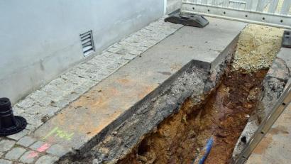 Bild: Andreas Royer
Die alten anfälligen Grauguss-Leitungen wurden durch neue Ausführungen in Kunststoff ersetzt.