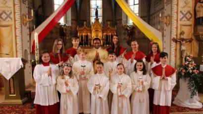 Bild: ema
Sechs Kinder feierten das Fest der Erstkommunion.