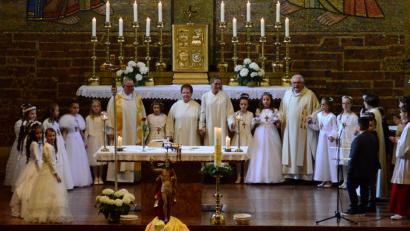Bild: Kunz
Die Kommunionkinder kamen in Herz Jesu erstmals an den Altar.