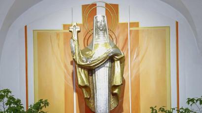 Bild: exb
Die vor einigen Jahren neu gestaltete Rita-Kapelle in der Wallfahrtskirche „Maria Hilf“. Hierher pilgern zahlreiche Gläubige mit ihren Bitten, Sorgen und Nöten.