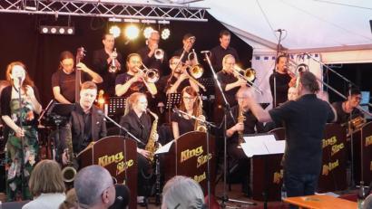 Bild: fsb
Markus König dirigiert seine „King-Size Big-Band“