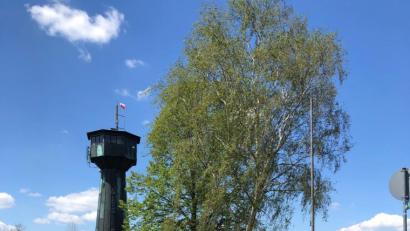Bild: exb
Das Bild zeigt von links: Bürgermeister Klaus Meyer, Landtagsabgeordneten Tobias Reiß, Europakandidat Christian Doleschal und Landratskandidat und Bürgermeister Roland Grillmeier vor dem Grenzlandturm. „Das Zusammenwachsen Europas ist gerade für unsere Heimat von enormer Bedeutung“, so Doleschal.