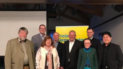 Bild: exb
Vertreter der FDP kamen im Landgasthof Burkhard zusammen, um über das Thema Europ zu diskutieren.