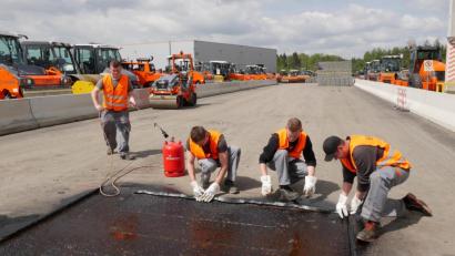Bild: tr
Impressionen von den Einbautagen bei der Hamm AG in Tirschenreuth