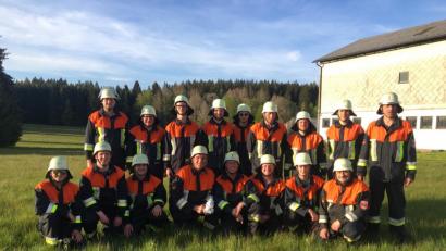Bild: exb
Die Teilnehmer der Feuerwehr Mitterteich.