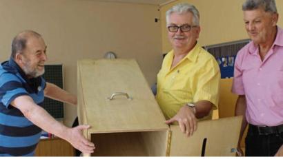 Bild: cs
Pünktlich um 18 Uhr durften auch in Auerbach die Wahlurnen geöffnet werden.