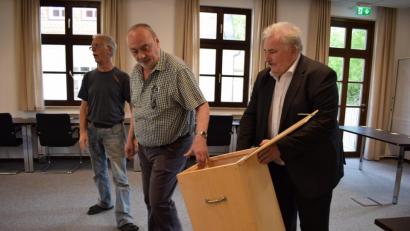 Bild: szl
Die Auszählung der Wahlergebnisse der Europa-Wahl 2019 im Landratsamt in Tirschenreuth.