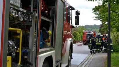Bild: szl
Der Einsatz der vielen Feuerwehrkräfte in Bärnau war schnell beendet. Auslöser war eine starke Rauchentwicklung, kein Feuer.