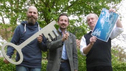 Bild: wku
Die drei Pfarrer (von links) David Scherf, Stefan Fischer und Heinrich Arweck laden ein zum Himmelfahrtsgottesdienst auf dem Mausberg.