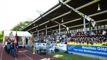 Bild: njn
Zum Auftakt des 125-jähriges Jubiläums des TSV fand bereits gut zwei Wochen vor dem Festwochenende ein ökumenischer Gottesdienst im Sportzentrum statt.