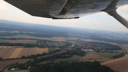 Bild: jak
Diese Aussicht zeigt sich den Piloten und Luftbeobachtern der Luftrettungsstaffel vom Stützpunkt Weiden-Latsch.