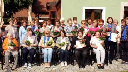 Bild: zer
Die Geehrten im Zweigverein des Frauenbunds Letzau.