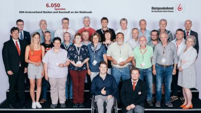Bild: Blutspendedienst des BRK (BSD)/Guido Rehme
Blutspende-Ehrenabend in Regensburg, Kreisverband Weiden-Neustadt.
