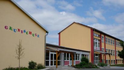 Bild: do
Eine umgehende Wiederbesetzung der Schulleiterstelle der Grundschule Oberbibrach fordert Vorbachs Bürgermeister Werner Roder.