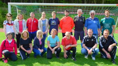 Bild: no
Der Sportverein und die Grundschule arbeiten beim Ballheldentag in Illschwang zusammen.