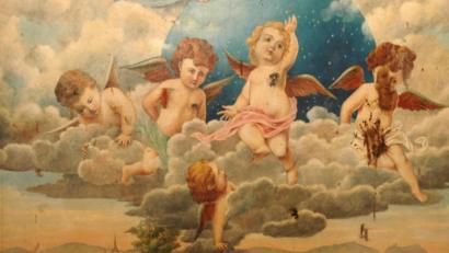 Bild: fjo
Eine Miniaturansicht von Rail/Rajov hat sich auf dem wiederentdeckten Altarbild erhalten. Sie zeigt den Ort am Ende des 19. Jahrhunderts.