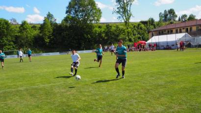 Bild: wmi
Teils sehr enge und hart umkämpfte Spiele bekommen die Zuschauer beim Pfingstturnier für Hobbymannschaften des FC Vorbach zu sehen.