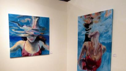 Bild: ubb
Ausdrucksstark präsentiert sich der Oberpfälzer Kunstverein i nseiner Pfingstausstellung in der Sophie- und Hans-Scholl-Realschule. Besrichtigt werden können die Werke bis Ende der Ferien täglich. .