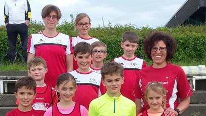 Bild: exb
Die jungen Leichtathleten der DJK starten gut in die neue Saison.