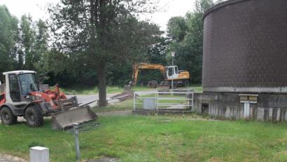 Bild: trj
Die Betonarbeiten in der Kläranlage Püchersreuth haben begonnen und machen Fortschritte.