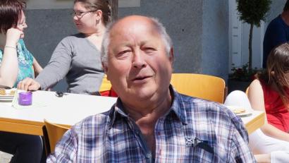 Bild: weu
Im 76. Lebensjahr verstarb am 5. Juni Benno Lehner. Nun wurde er zu Grabe getragen. Für seinen langjährigen Einsatz zum Wohl der Bürger hat man Benno Lehner im Januar 2015 mit der Goldenen Ehrennadel der Gemeinde ausgezeichnet.